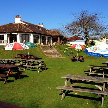 Bed and Breakfast The Lazy Otter Stretham Екстер'єр фото
